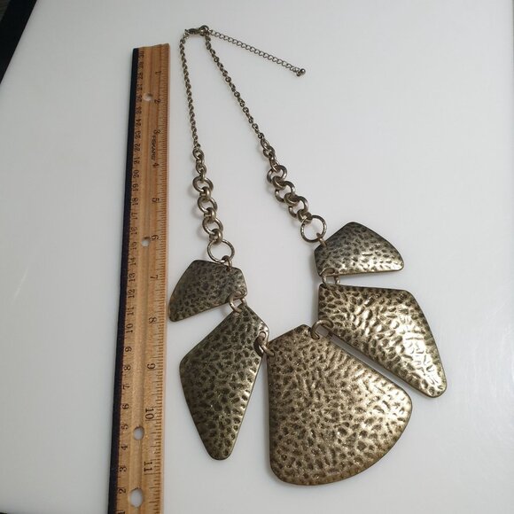 Large Hammered Gold Tone Statement Necklace Geometric Shapes Adjustable Costume - Picture 5 of 7